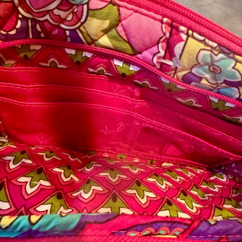 Vera Bradley Hipster - Picture 5 of 6
